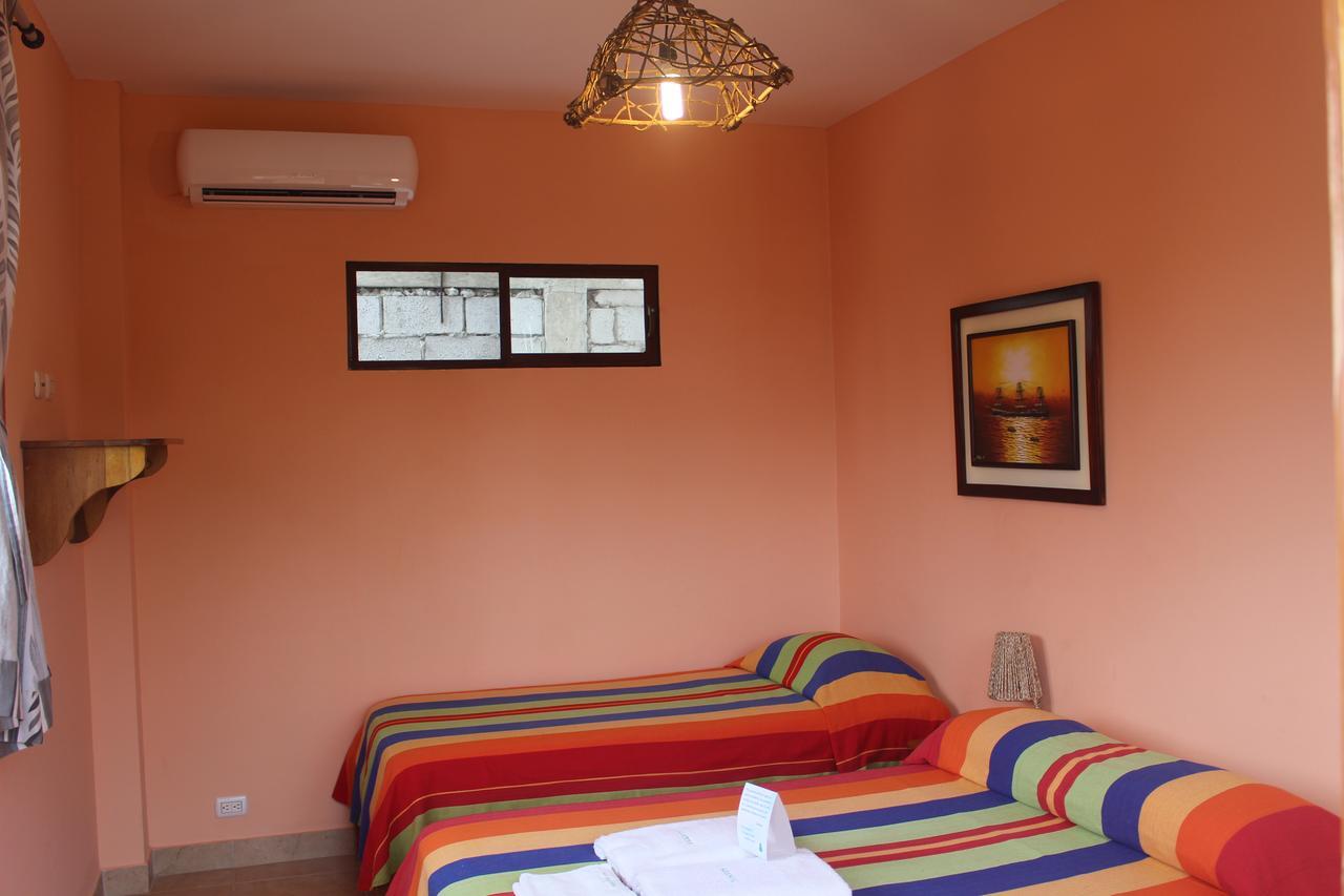 La Mariposa Hostal Olón Kültér fotó