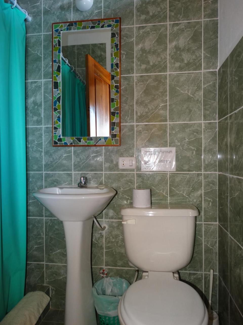 La Mariposa Hostal Olón Kültér fotó